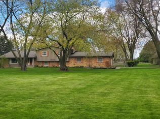 8390 Calkins Rd, Flint, MI 48532