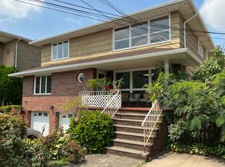 2449 1st St #2A, Fort Lee, NJ 07024