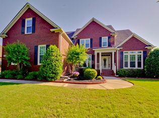 2925 Oakleigh Ln SE, Owens Cross Roads, AL 35763