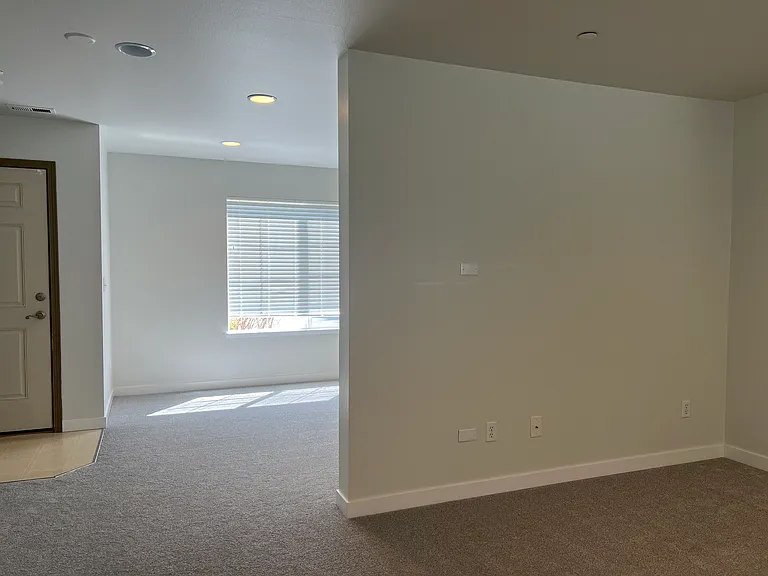1360 Griggs St — Photo 5