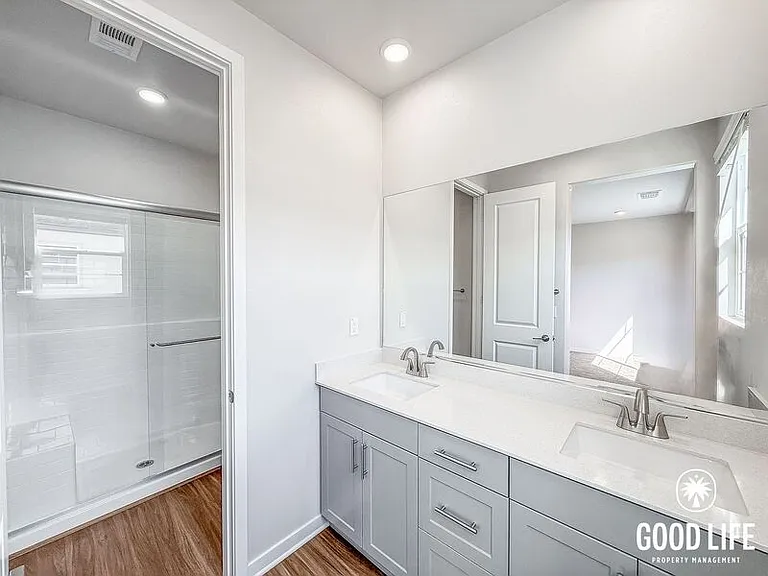 9194 Connolly Ln — Photo 15