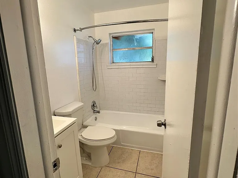 4340 NW 80th Ave #1 — Photo 19