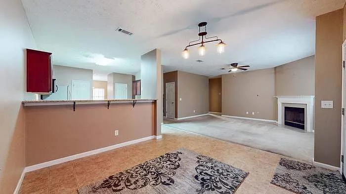 7367 Autumn Crossing Way — Photo 2