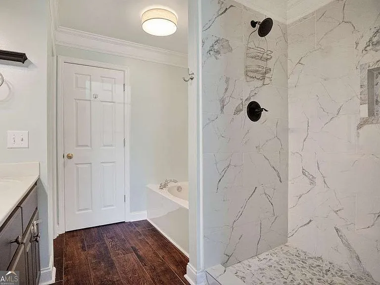 354 E Creek Bnd — Photo 25