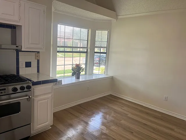 306 Cimarron Trl — Photo 6