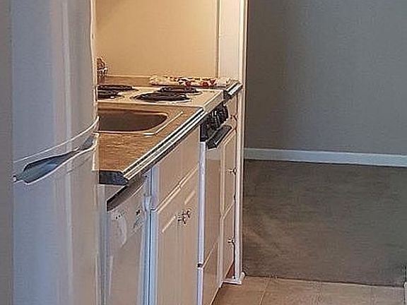 4th image of 801 NW 54th St #Hol801-17