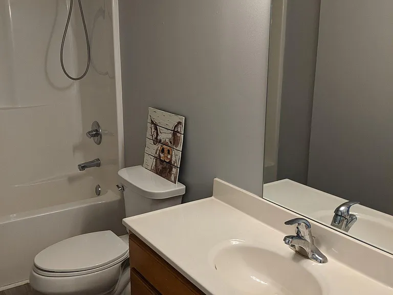 322 Mildred St — Photo 7