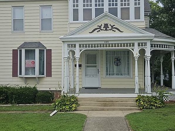 205 Barr Ave