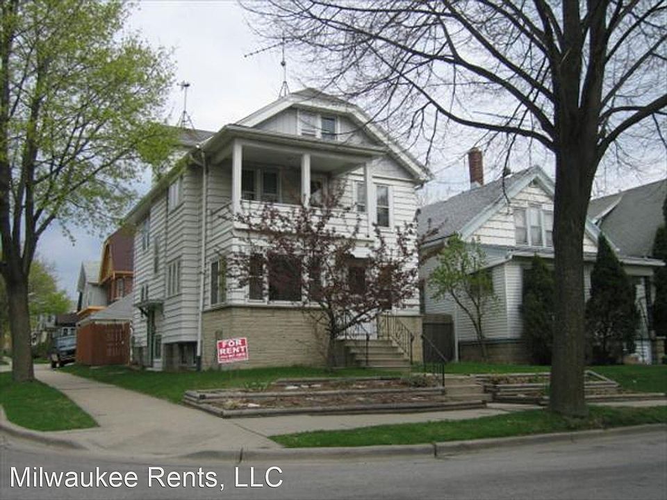 1st image of 307 E Montana St