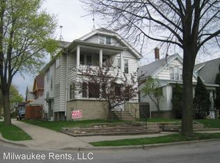 307 E Montana St, Milwaukee, WI 53207