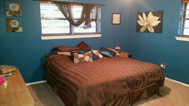 2nd image of 5720 Lawson Ln