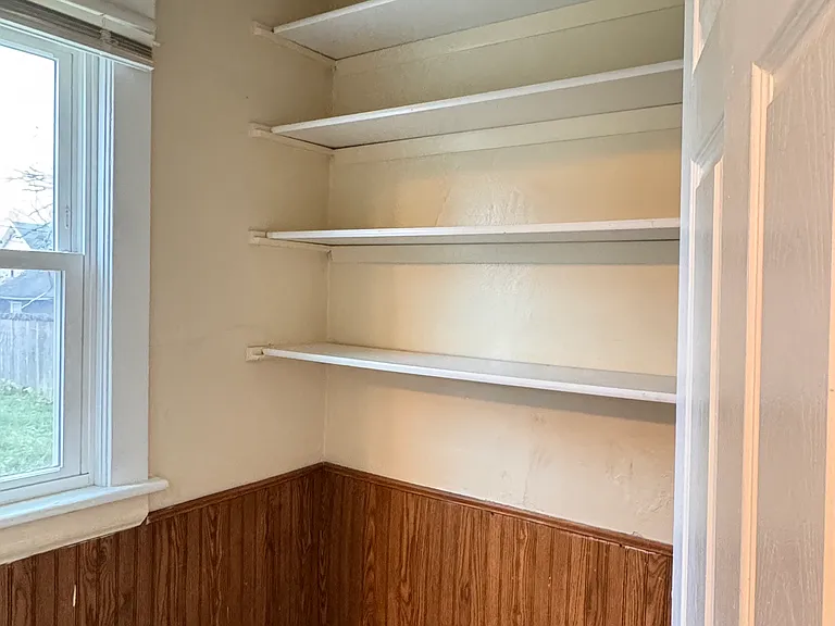 Pantry room