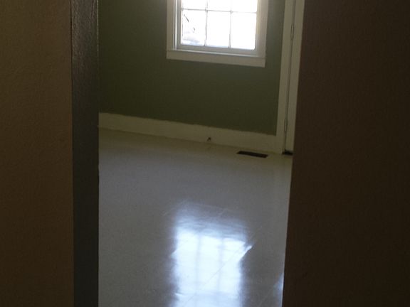 4th image of 3212 N Central Ave