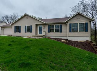 1412 98th Avenue Ct W, Rock Island, IL