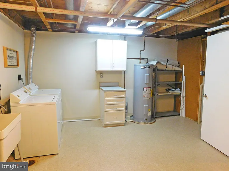 10315 Cherry View Ct — Photo 22