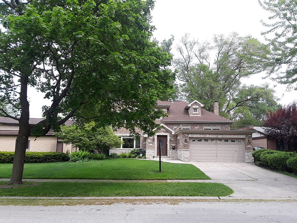 1st image of 330 Vista Dr
