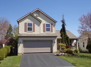 3470 Royal Hill Dr, Columbus, OH 43223