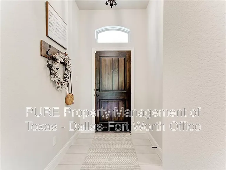 1612 Town Creek Cir — Photo 12