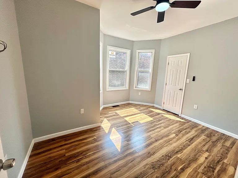 3447 Jasper St — Photo 11