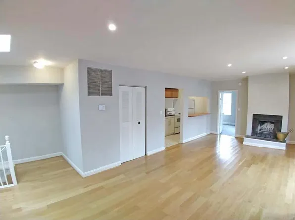 711 G St NE APT 2, Washington, DC 20002