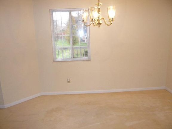 4th image of 8811 Carrousel Park Cir Unit 51