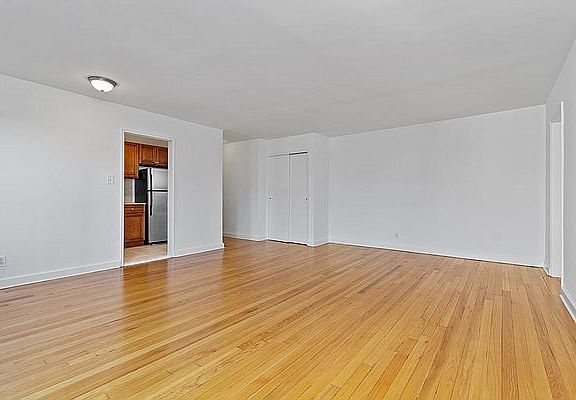 4th image of 65-35 Yellowstone Blvd #5G