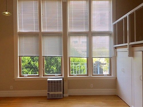 4th image of 2351 Jackson St APT 1