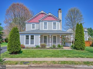 13530 Old Dairy Rd, Herndon, VA 20171