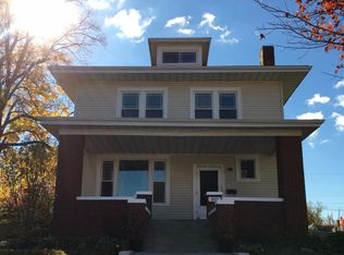 303 W Indiana Ave, Chesterton, IN 46304