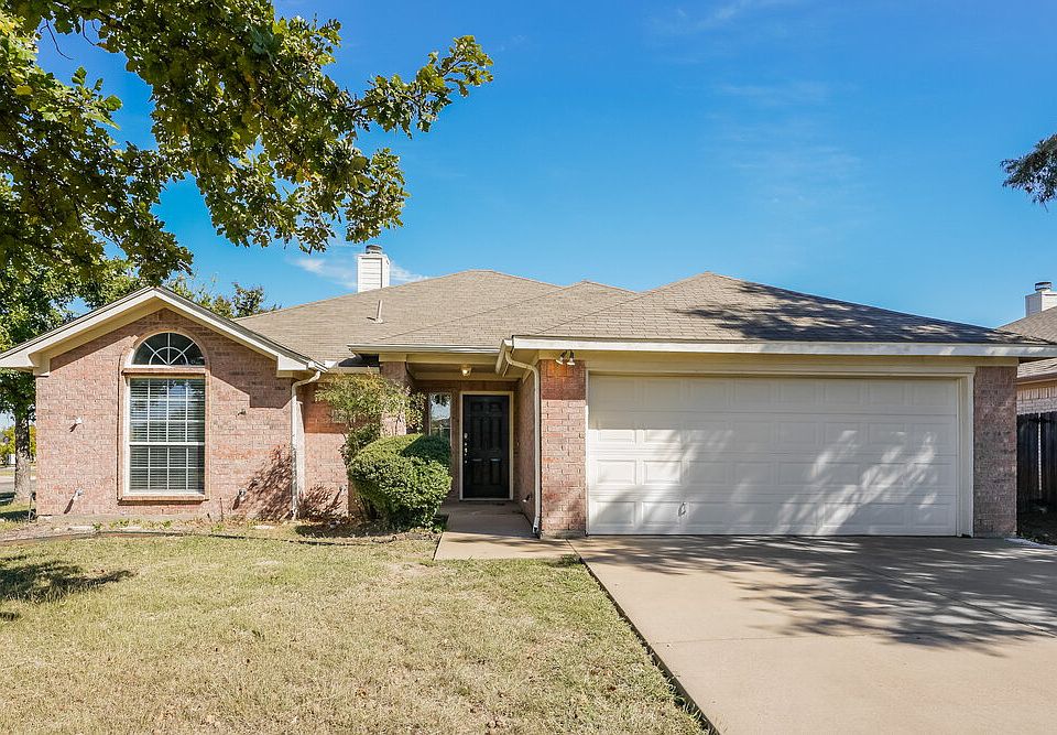 1st image of 501 Thistle Meade Cir