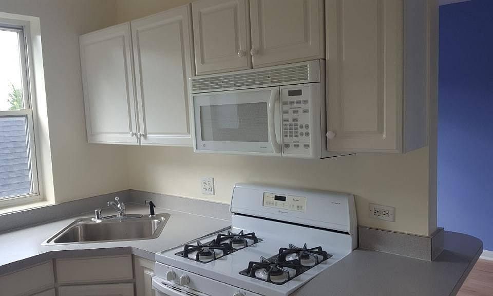 1st image of 3803 W Cullom Ave APT 1