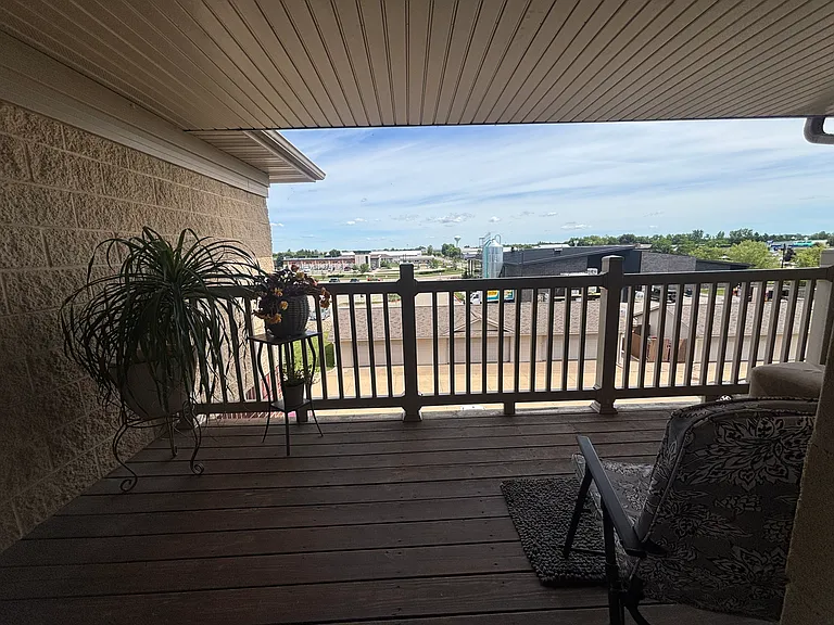 460 Bradley Pl #9 — Photo 13