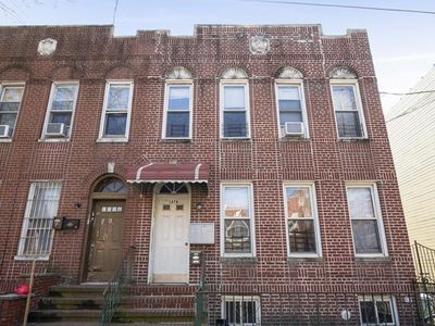1678 64th St, Brooklyn, NY, 11204