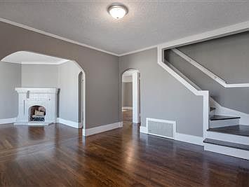 5th image of 1006 Capitol Ave