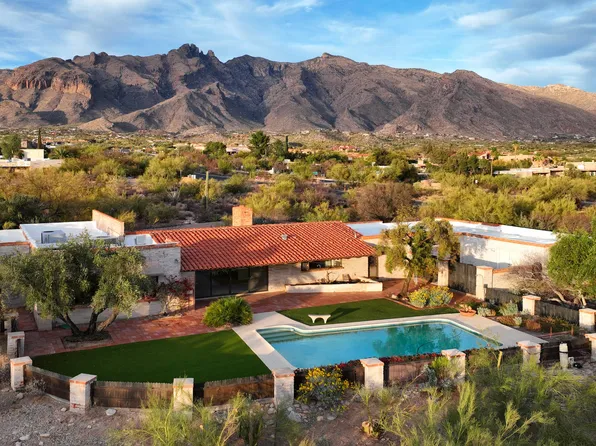 2740 E Avenida De Posada, Tucson, AZ 85718