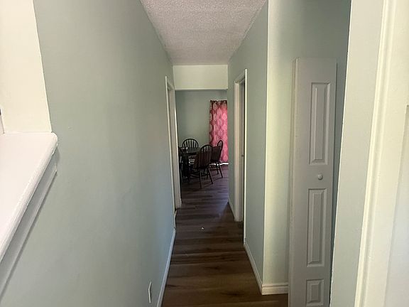 4th image of 470 2nd St #15