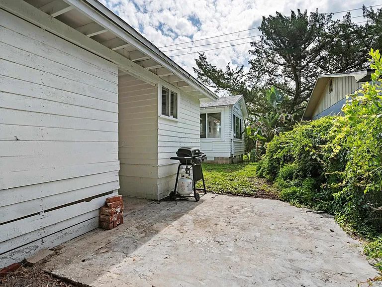 106 Arredondo Ave — Photo 27