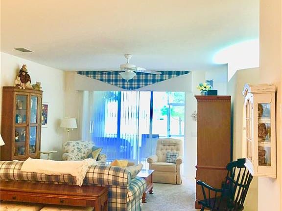 4th image of 14611 Glen Cove Dr APT 1403