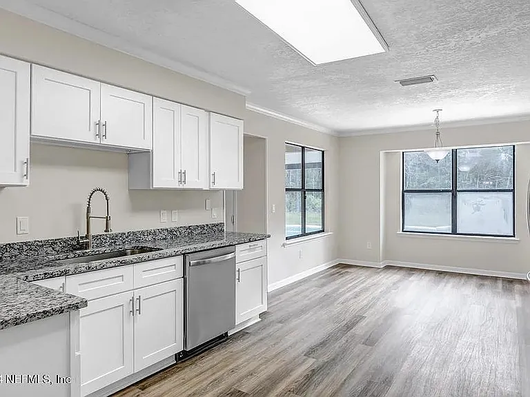8234 Spencers Trace Dr — Photo 23