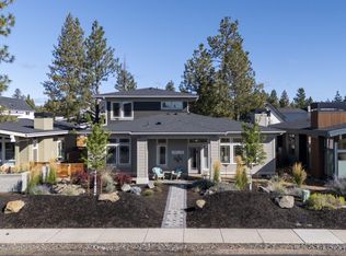 222 Lundgren Mill Dr, Sisters, OR 97759