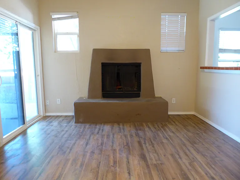 5449 Overlook Dr NE — Photo 6