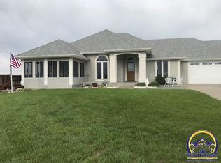 5139 NW Rochester Rd, Topeka, KS 66617