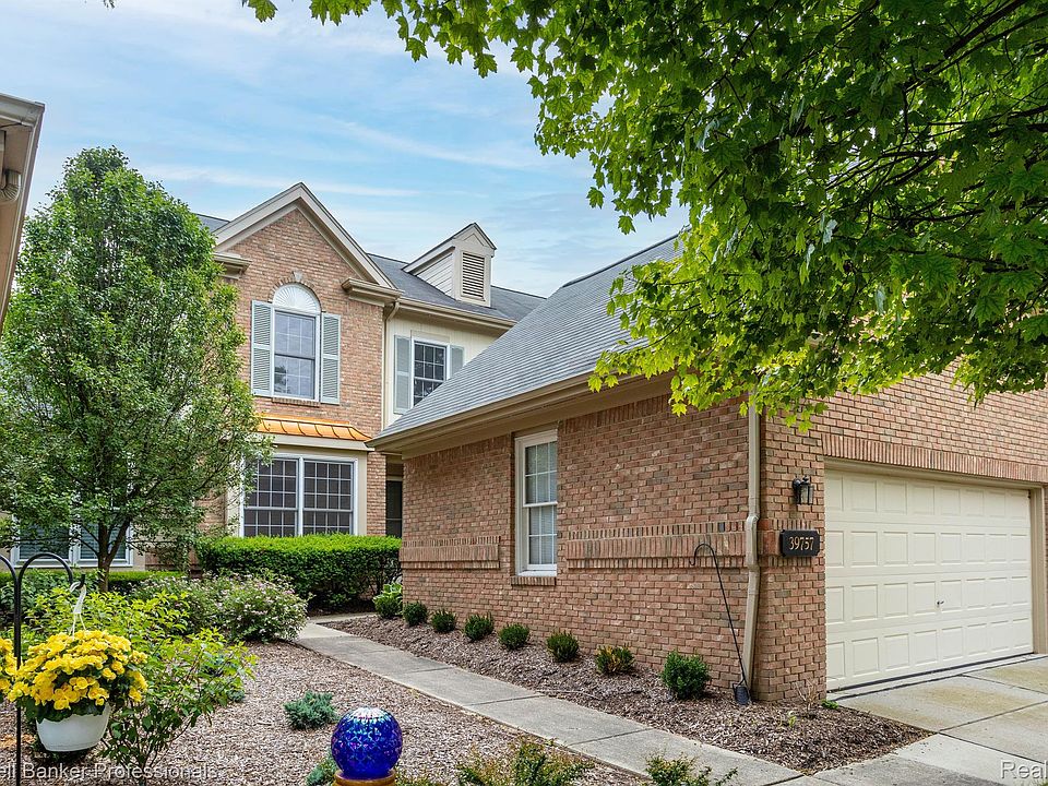 1st image of 39757 Muirfield Ln