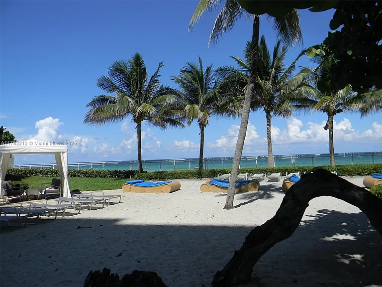 3001 S Ocean Dr — Photo 14
