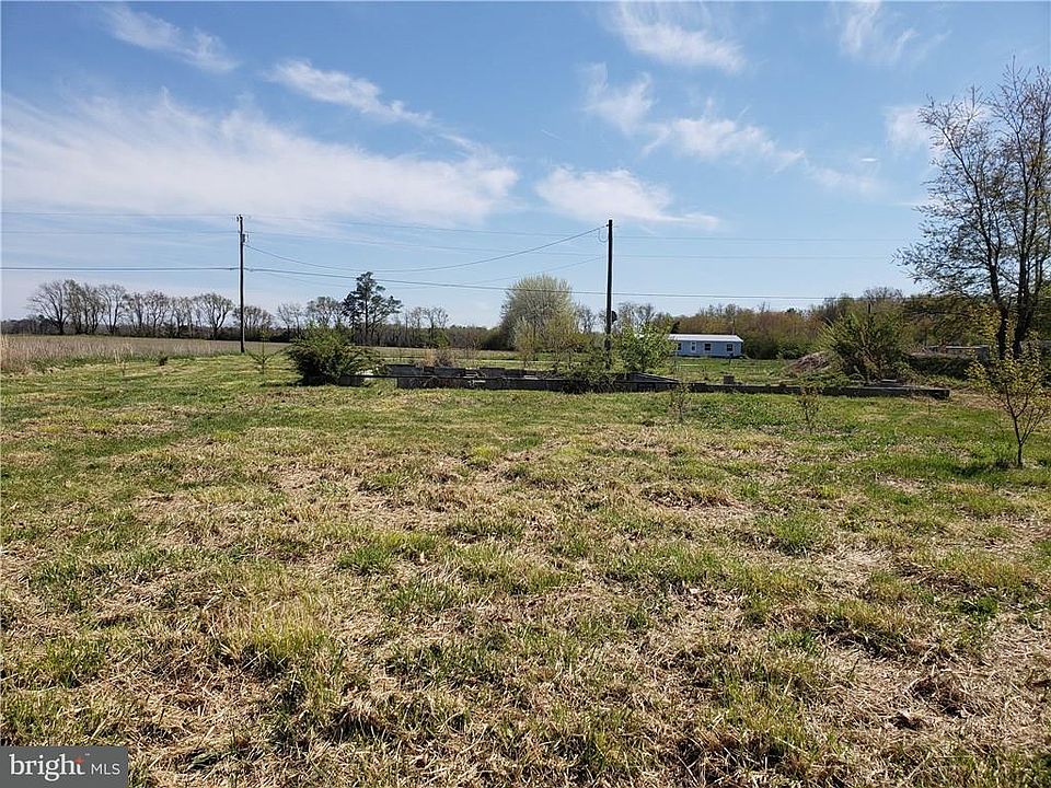 2nd image of 22869 Slaughter Neck Rd