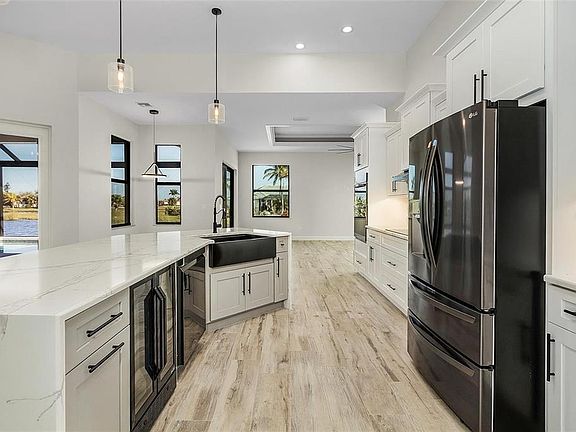 4th image of 24487 Gijon Ln