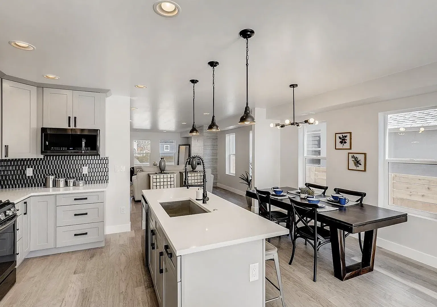 Updated 3 Bedroom Sunnyside Home with Detached Garage — Photo 1