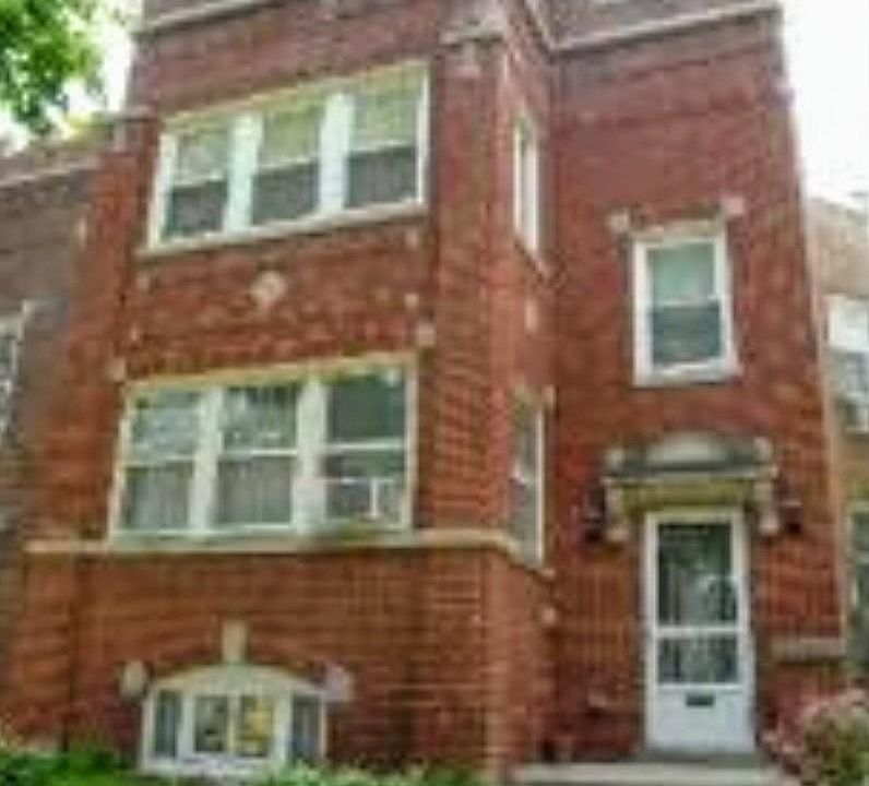 1st image of 4842 N Tripp Ave APT 2