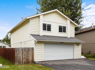 1943 Commodore Dr, Anchorage, AK 99507