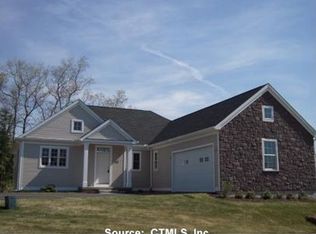 31 Bantry Rd, Simsbury, CT 06070